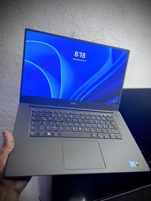 Laptop Dell XPS 15 9560 16GB Intel Core i7 SSD 512GB