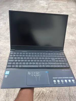 Laptop 16GB Intel Core i7 SSHD+SSD 512GB