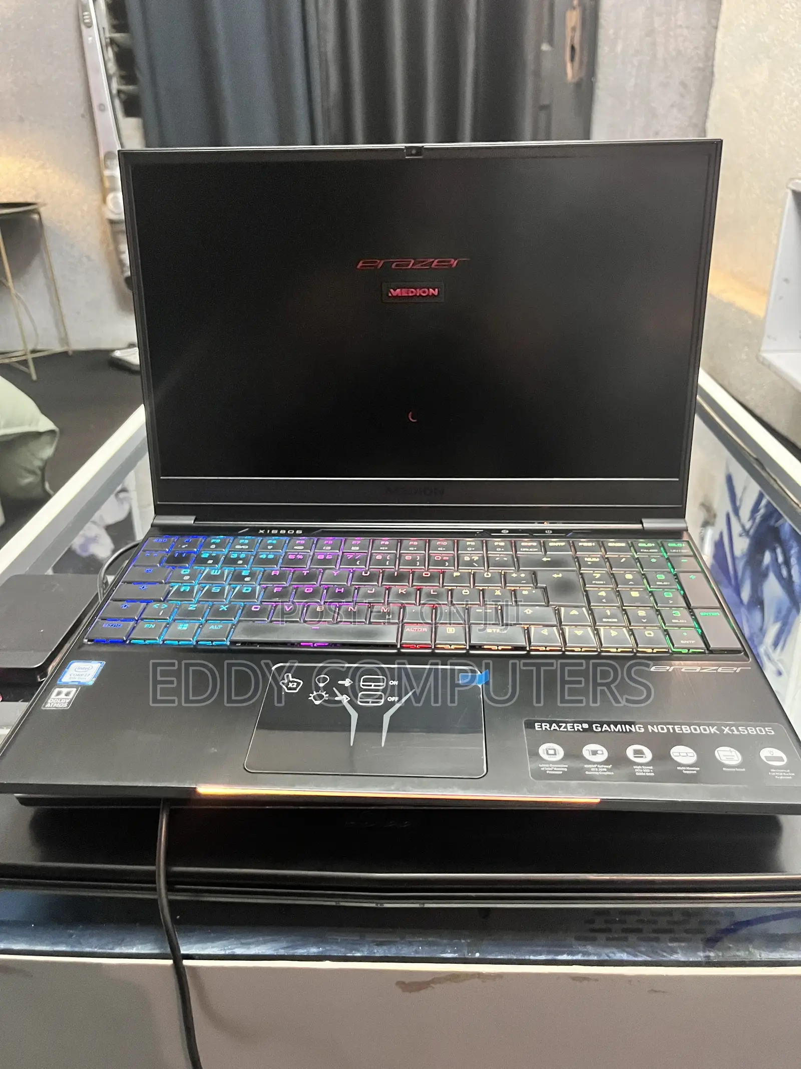 Laptop 16GB Intel Core i7 SSHD+SSD 512GB