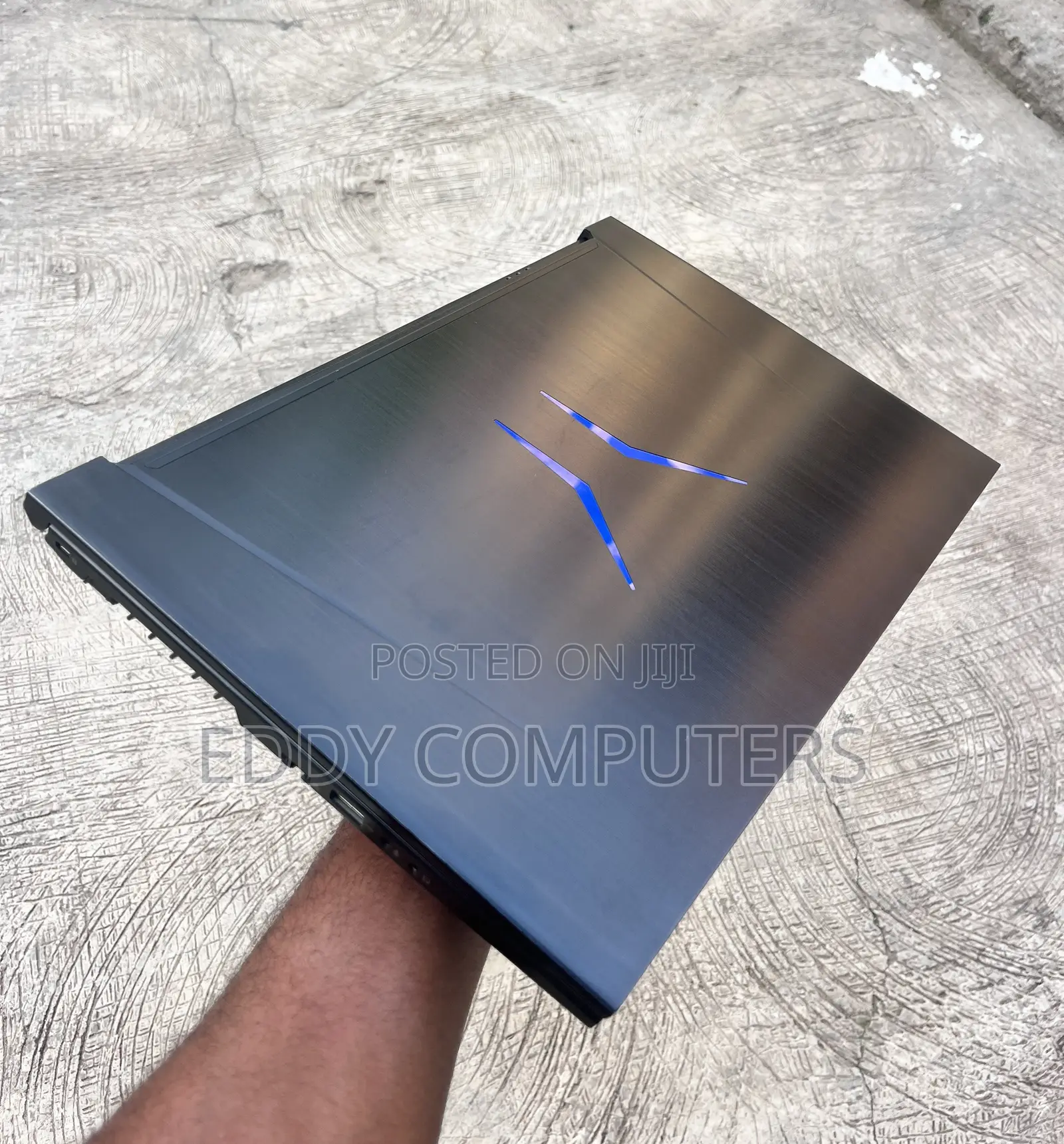 Laptop 16GB Intel Core i7 SSHD+SSD 512GB