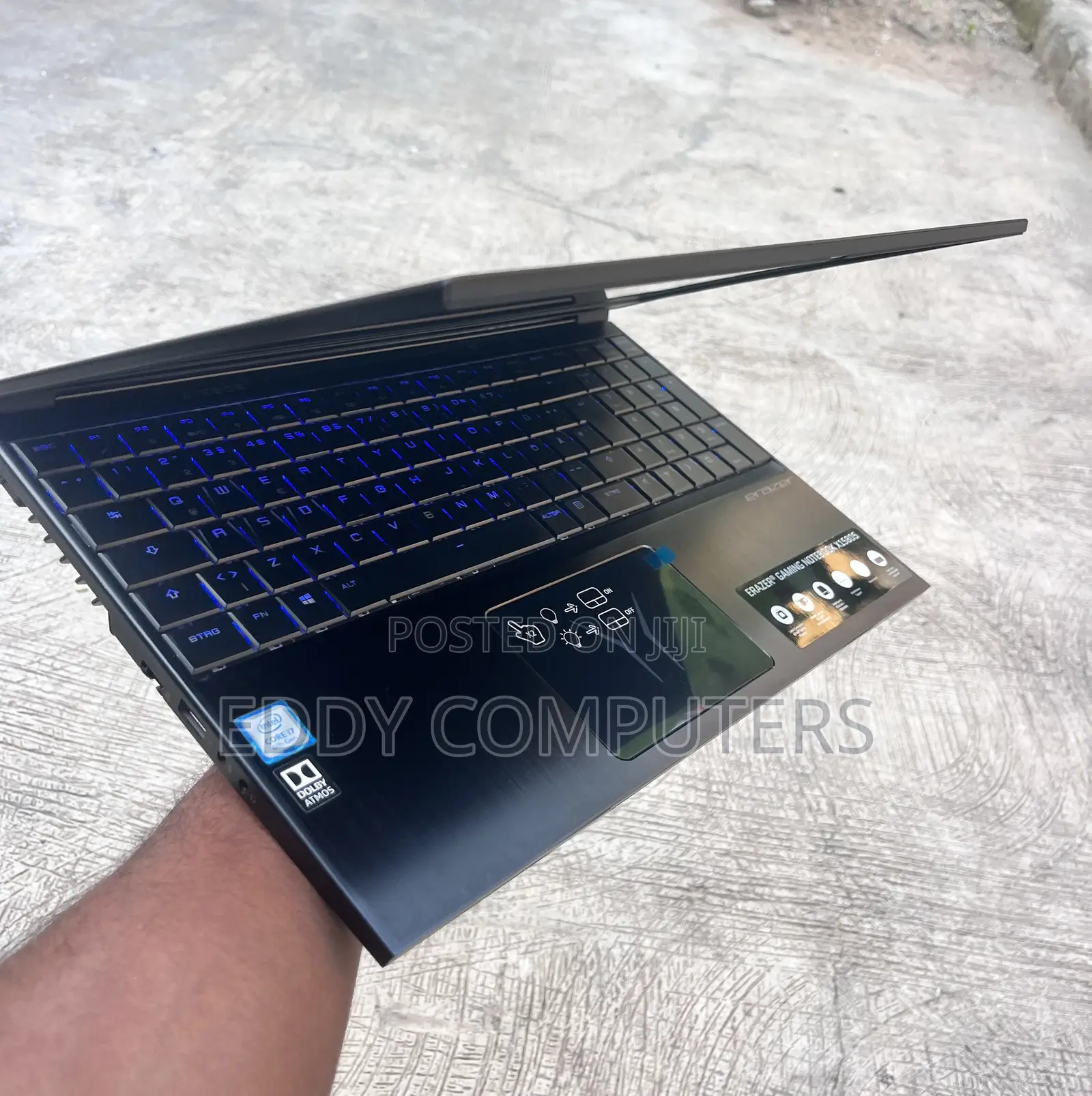 Laptop 16GB Intel Core i7 SSHD+SSD 512GB