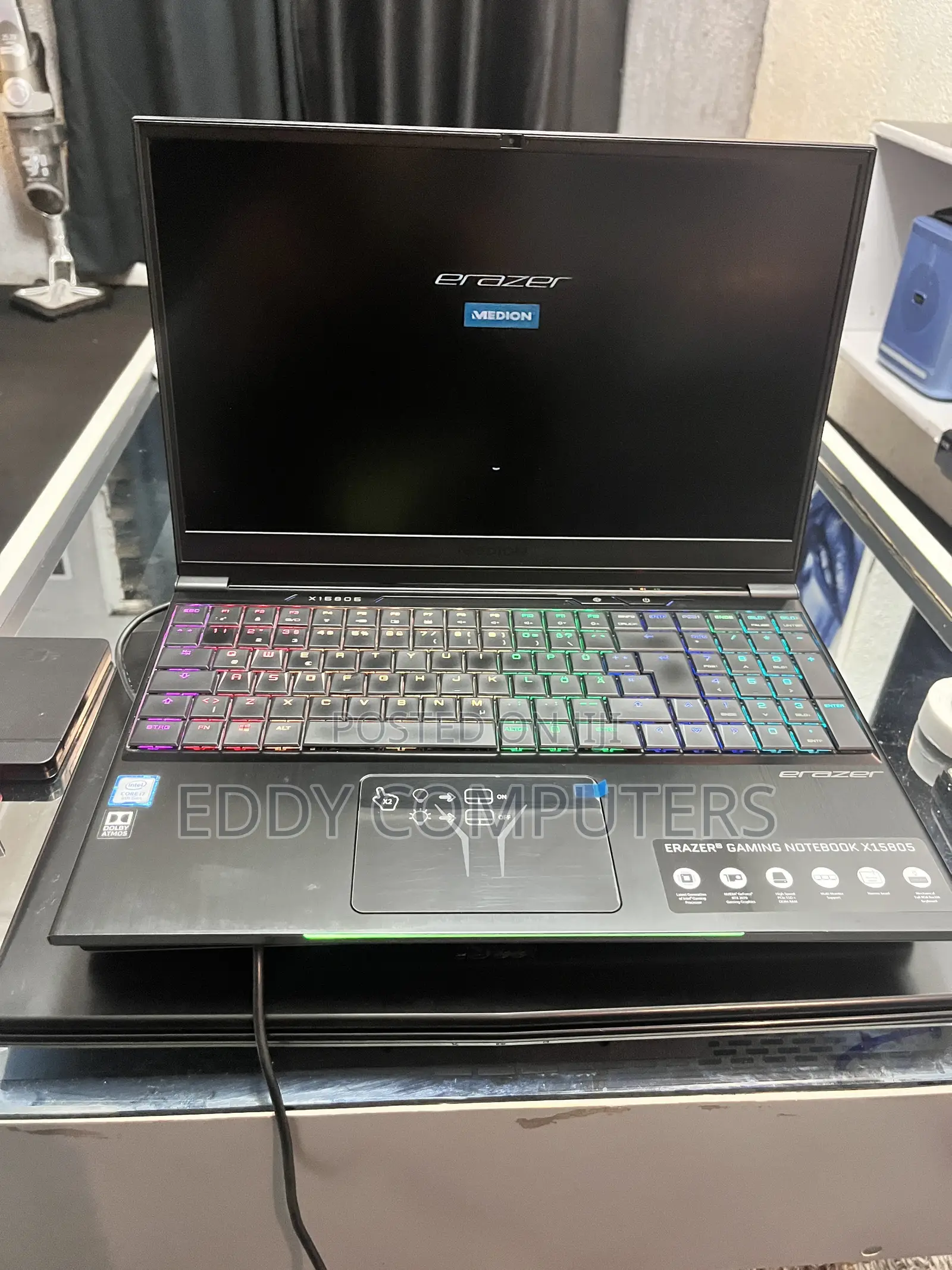 Laptop 16GB Intel Core i7 SSHD+SSD 512GB