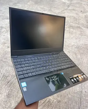 Laptop 16GB Intel Core i7 SSHD+SSD 512GB