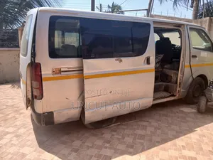 Toyota Toyoace 2010 Silver