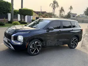 Mitsubishi Outlander SE 2022 Gray