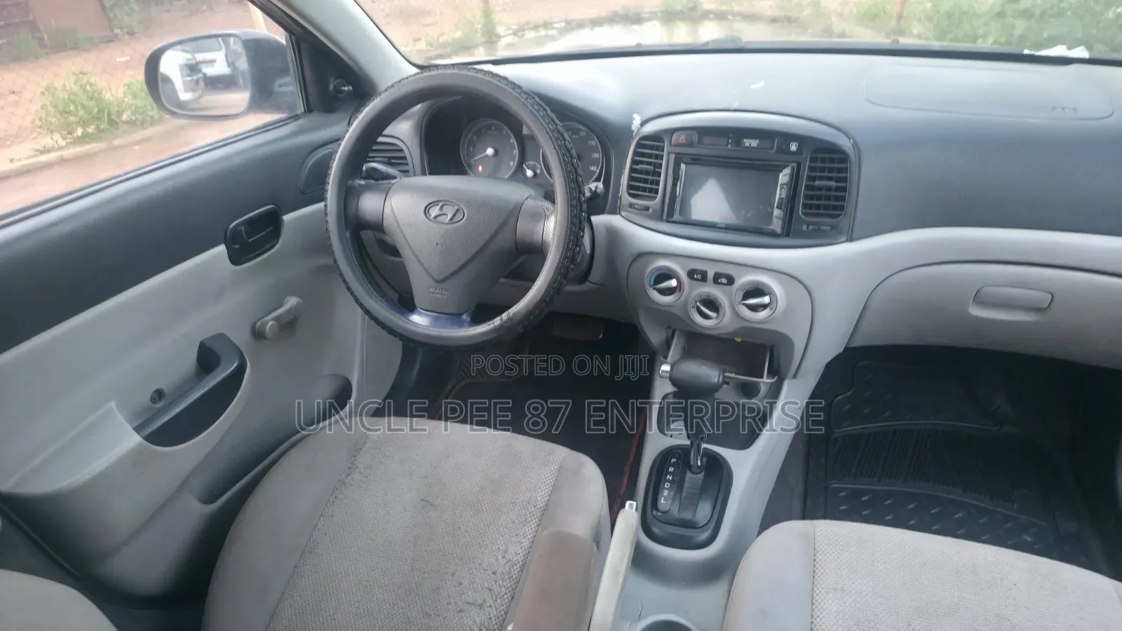 Hyundai Accent GLS Automatic 2012 Black
