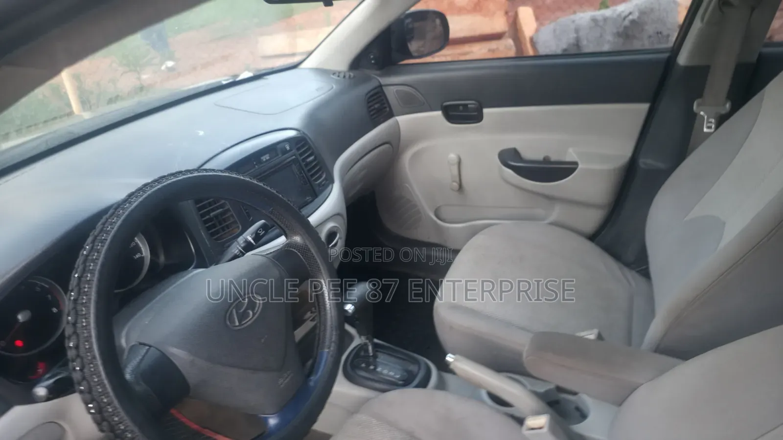 Hyundai Accent GLS Automatic 2012 Black