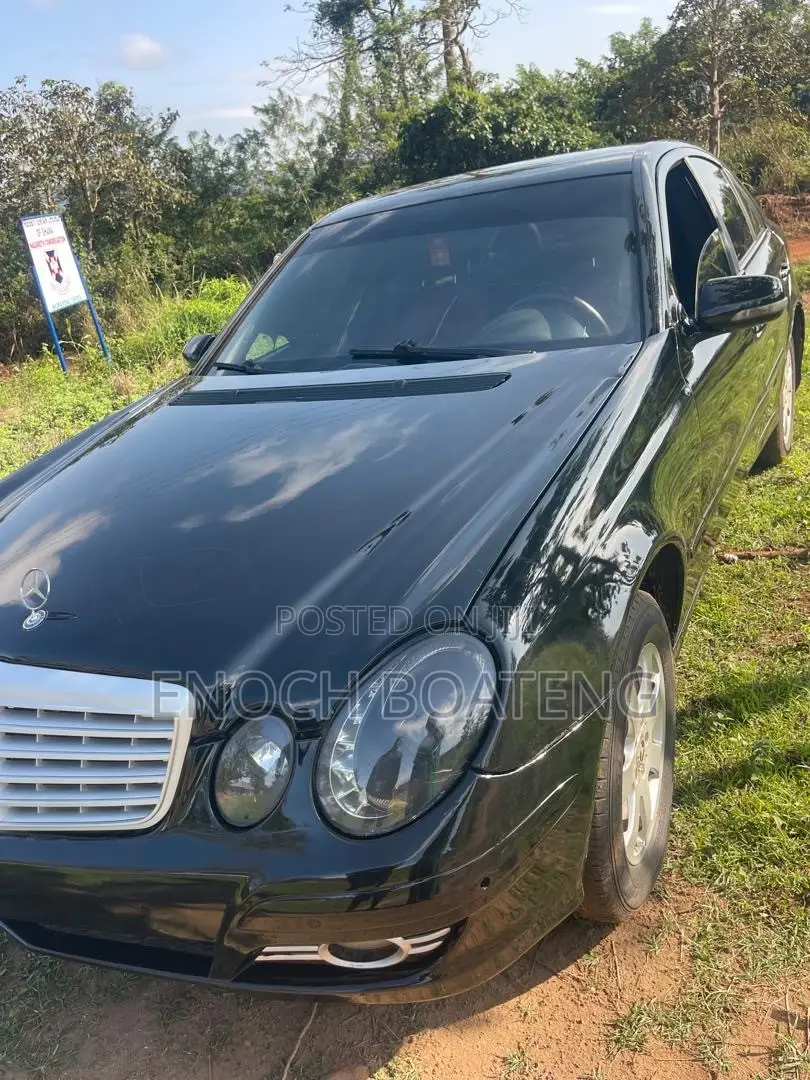Mercedes-Benz 200 2003 Black
