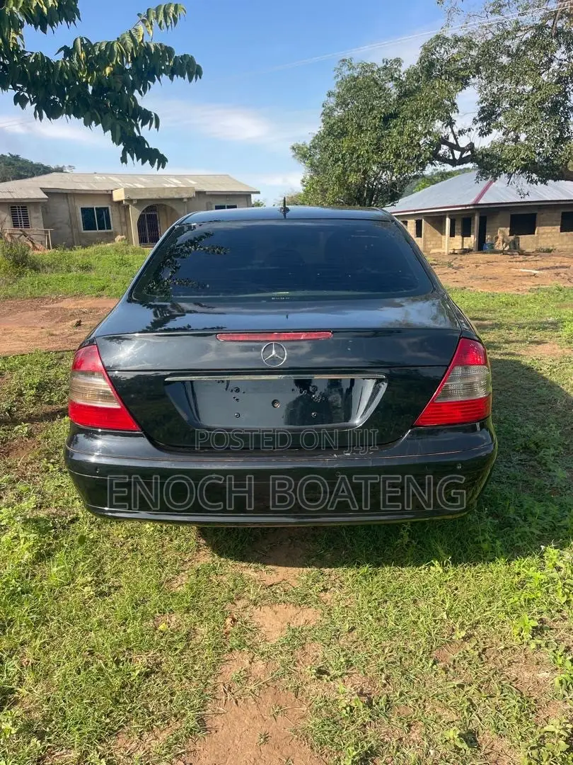 Mercedes-Benz 200 2003 Black