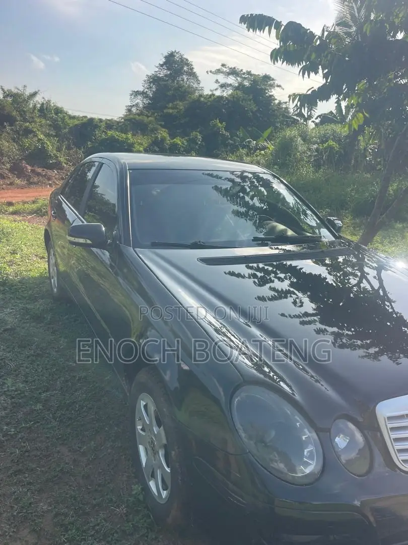 Mercedes-Benz 200 2003 Black