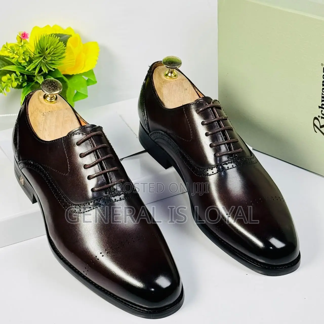 Dark Brown Leather Brogue Oxford Dress Shoes.