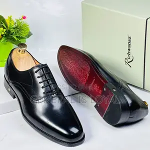 Black Leather Brogue Oxford Dress Shoes.
