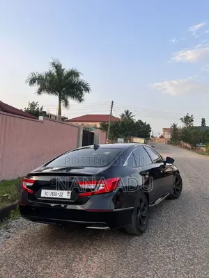 Honda Accord EX-L (1.5L 4cyl Turbo CVT) 2019 Black