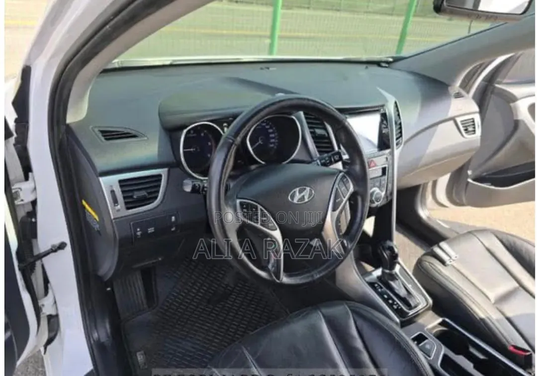 Hyundai i30 2015 White