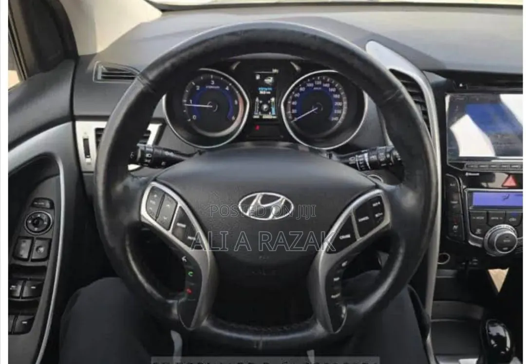 Hyundai i30 2015 White