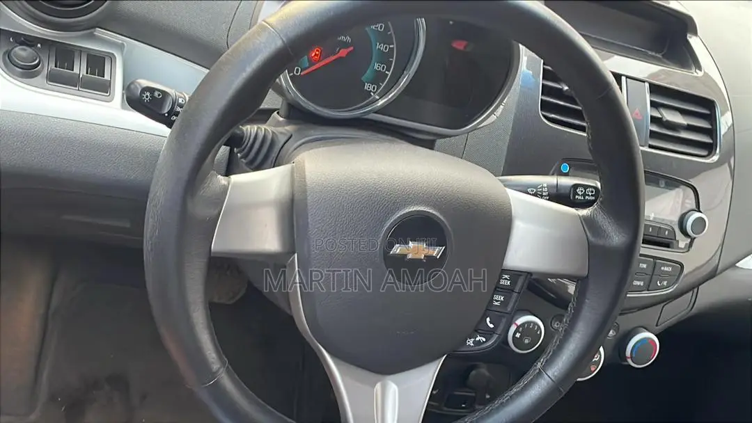 Chevrolet Spark 2015 Silver
