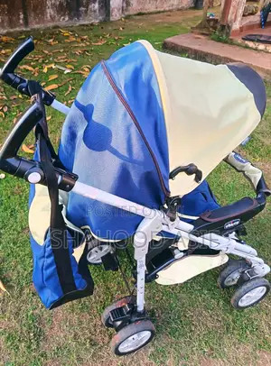Foldable Baby Stroller. Baby Pram