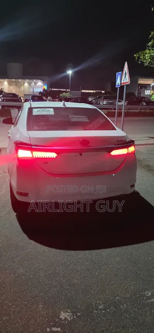Toyota Corolla 2020 White