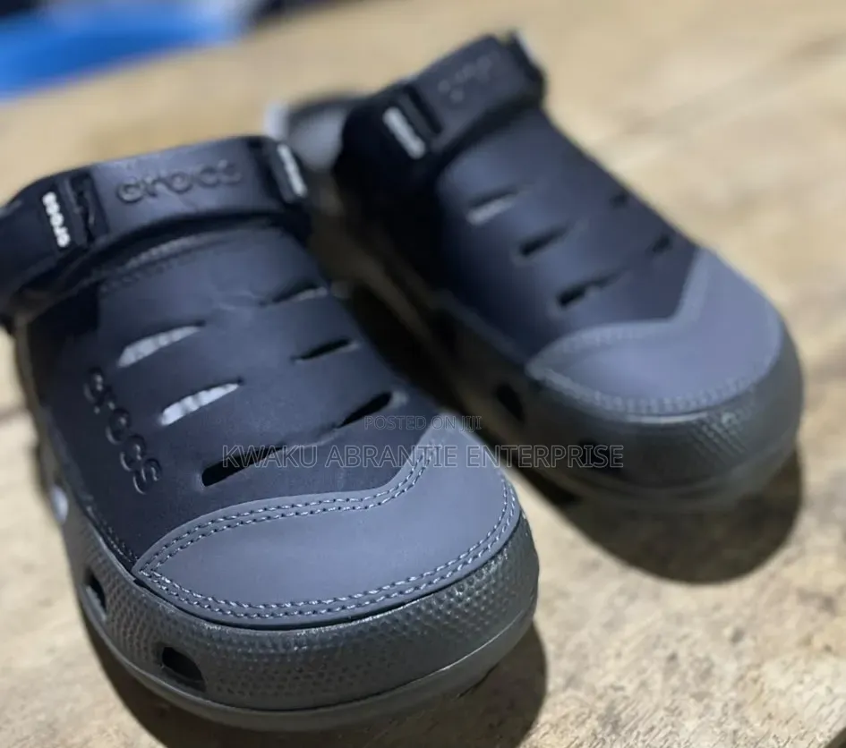 Rubber Cross Sandals