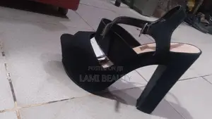 Balanced Plat Form Heel Size 40