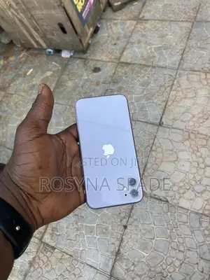 Apple iPhone 11 64 GB Blue