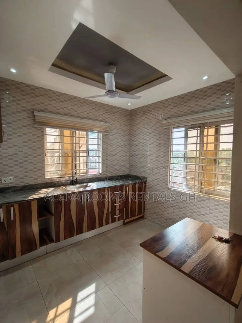 2bdrm Apartment in Accra Rooms Rentals, Teshie for rent