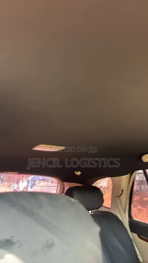 Hyundai Santa Fe 2010 Gold