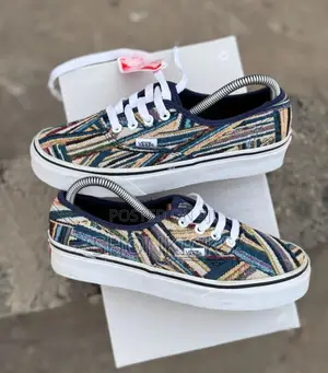 Vans Sneakers