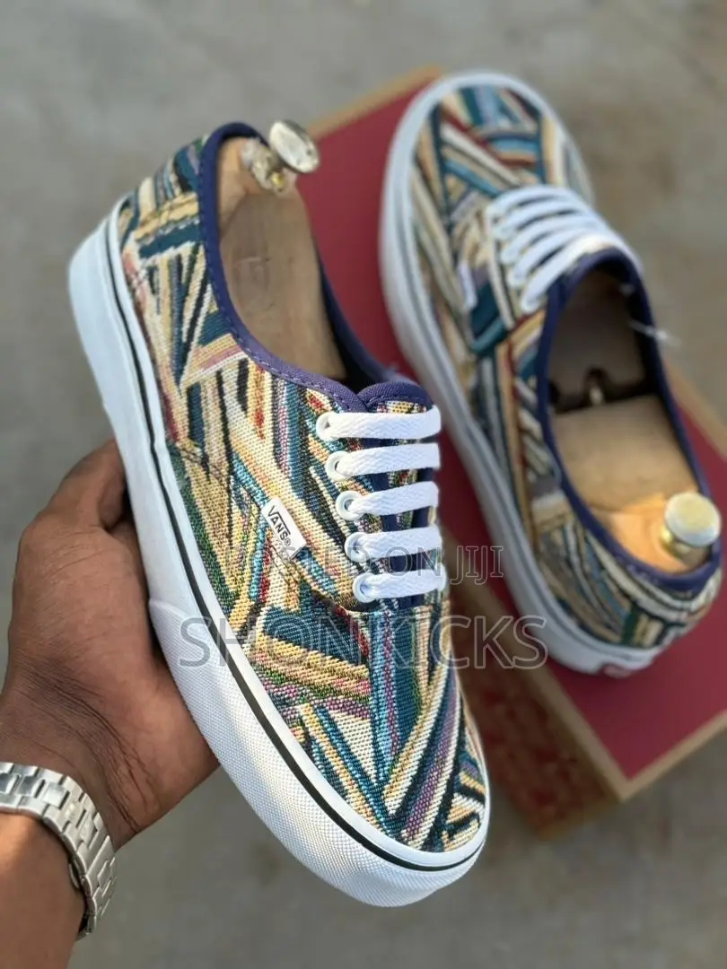 Vans Sneakers