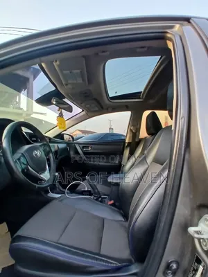 Toyota Corolla 2018 Gray