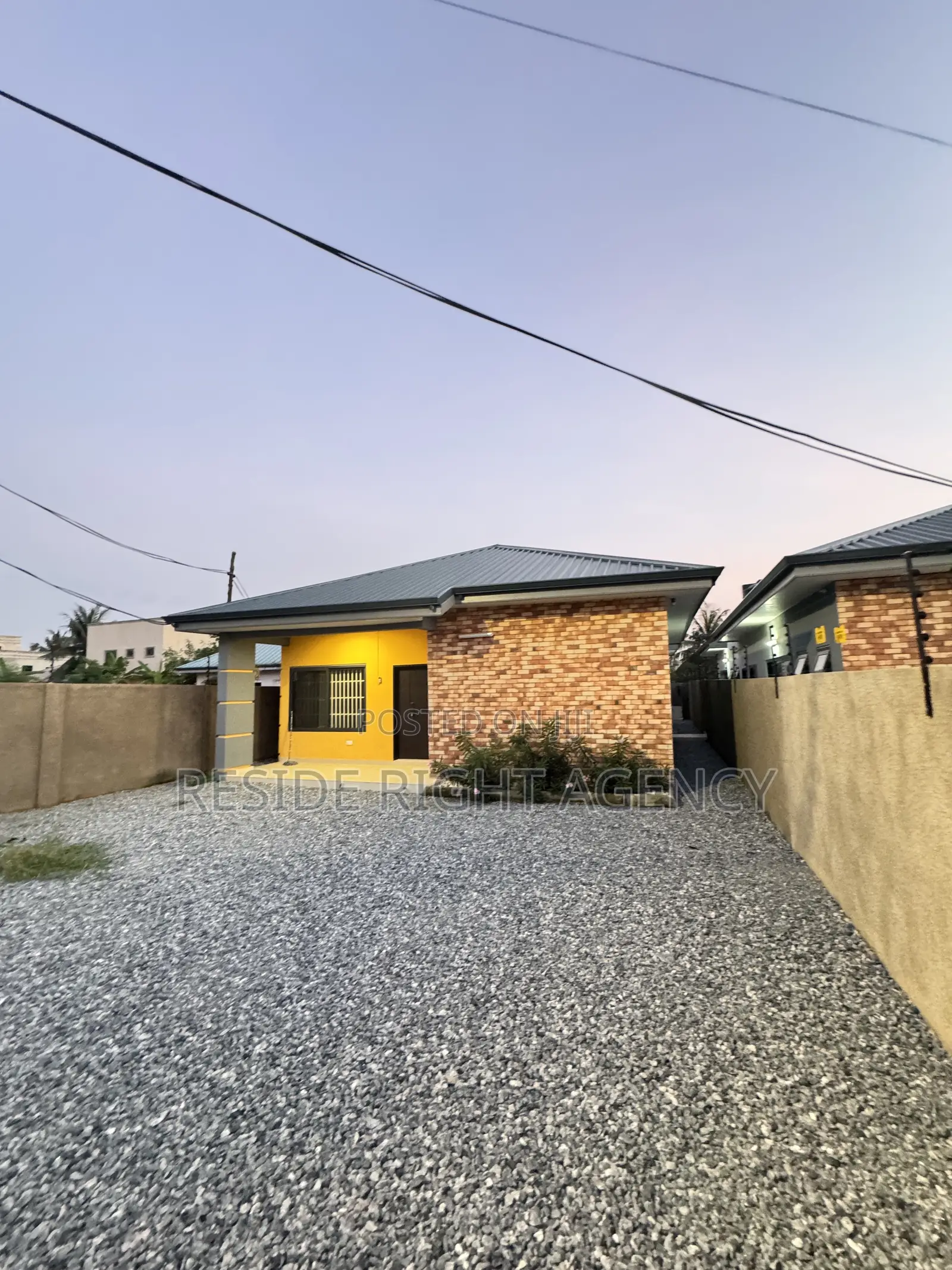 3bdrm House in Resideright, Pokuase for sale