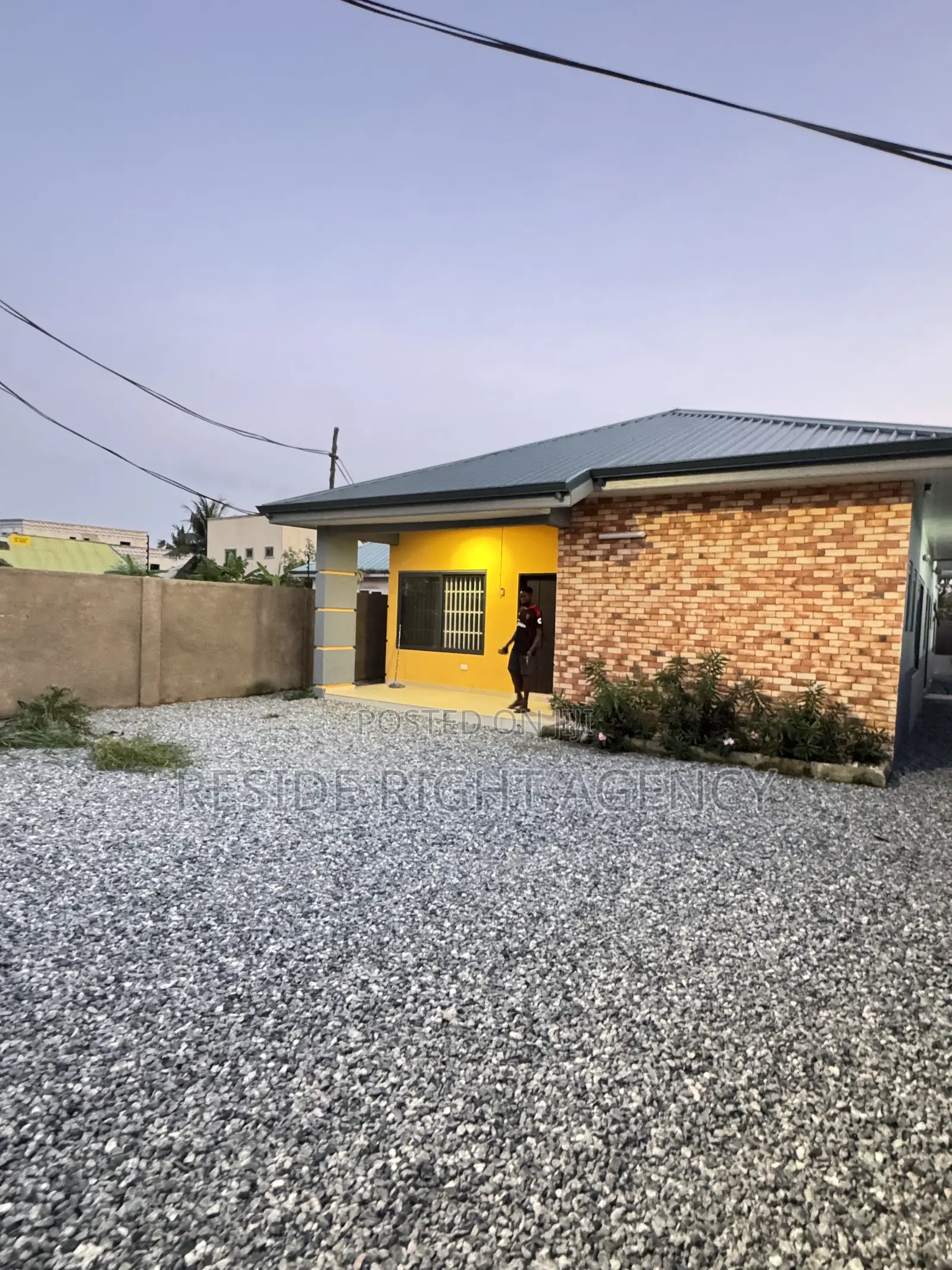 3bdrm House in Resideright, Pokuase for sale