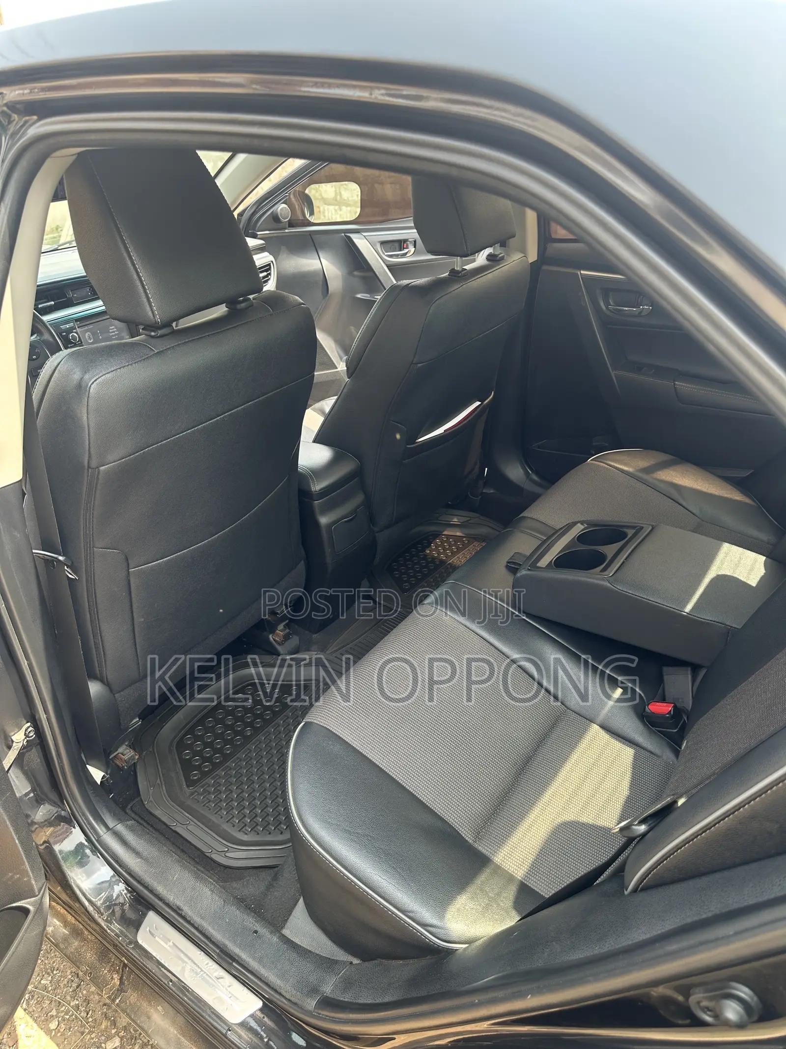 Toyota Corolla L 4dr Sedan (1.8L 4cyl Manual) 2016 Black