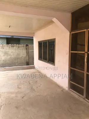 13bdrm Block of Flats in Mark Estate At, Kumasi Metropolitan for sale