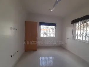 4bdrm House in Ab Richie Properties, Tseaddo for rent