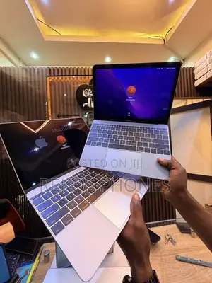 New Laptop Apple MacBook Air 2017 8GB Intel Core M3 SSD 256GB