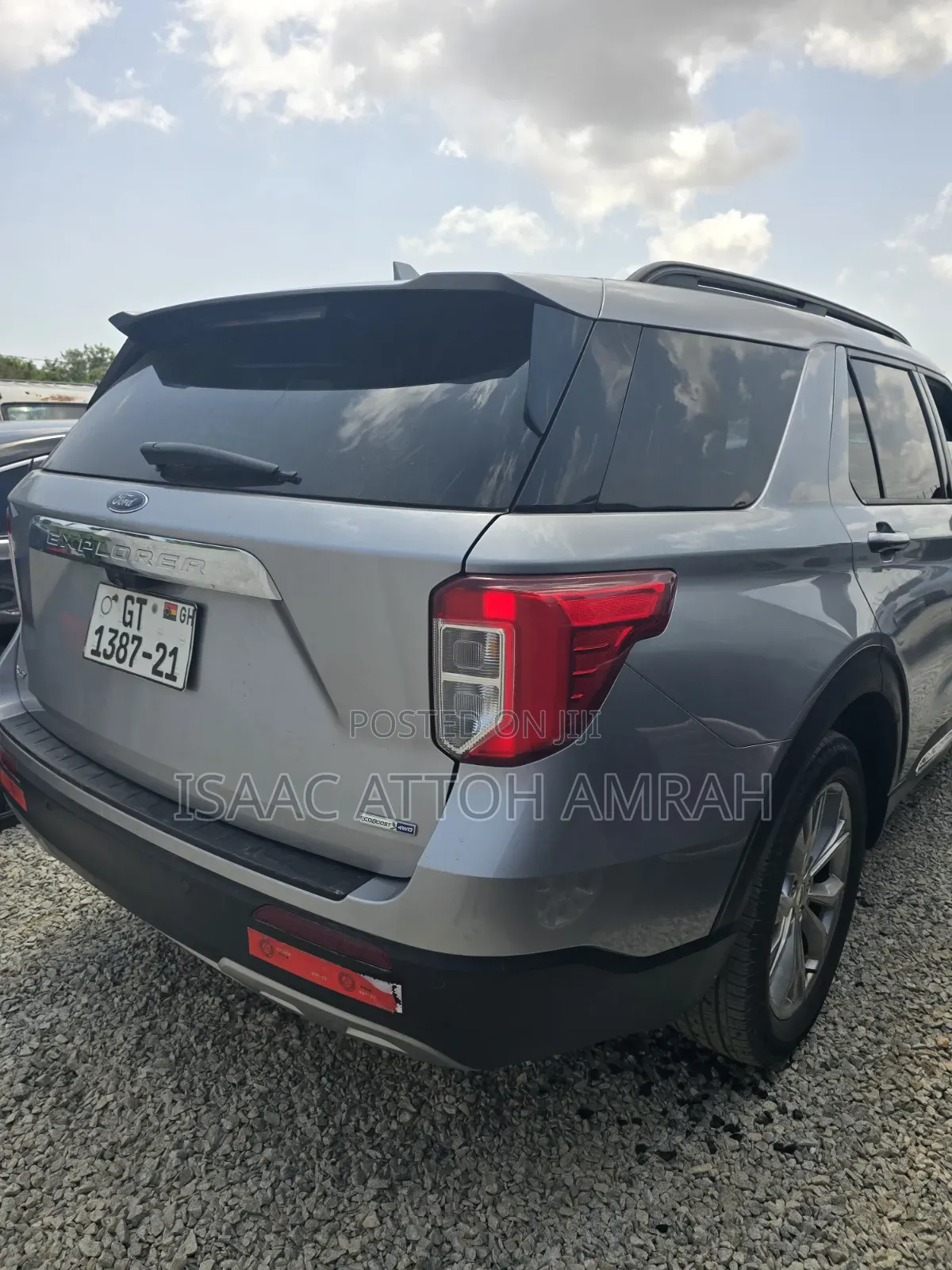 Ford Explorer XLT 4x4 2020 Silver
