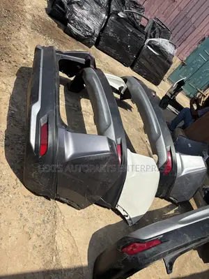 Honda CRV 2018,2019,2020,2021,2022 Rear Bumper/Back Bumper Available