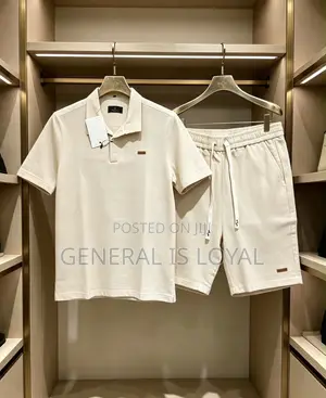 Zagna Linen Top and Down Shortsleeve