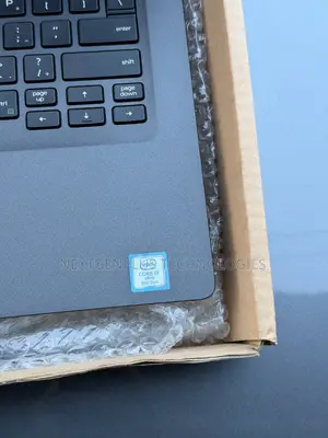 Laptop Dell Latitude 7400 8GB Intel Core i5 SSD 256GB