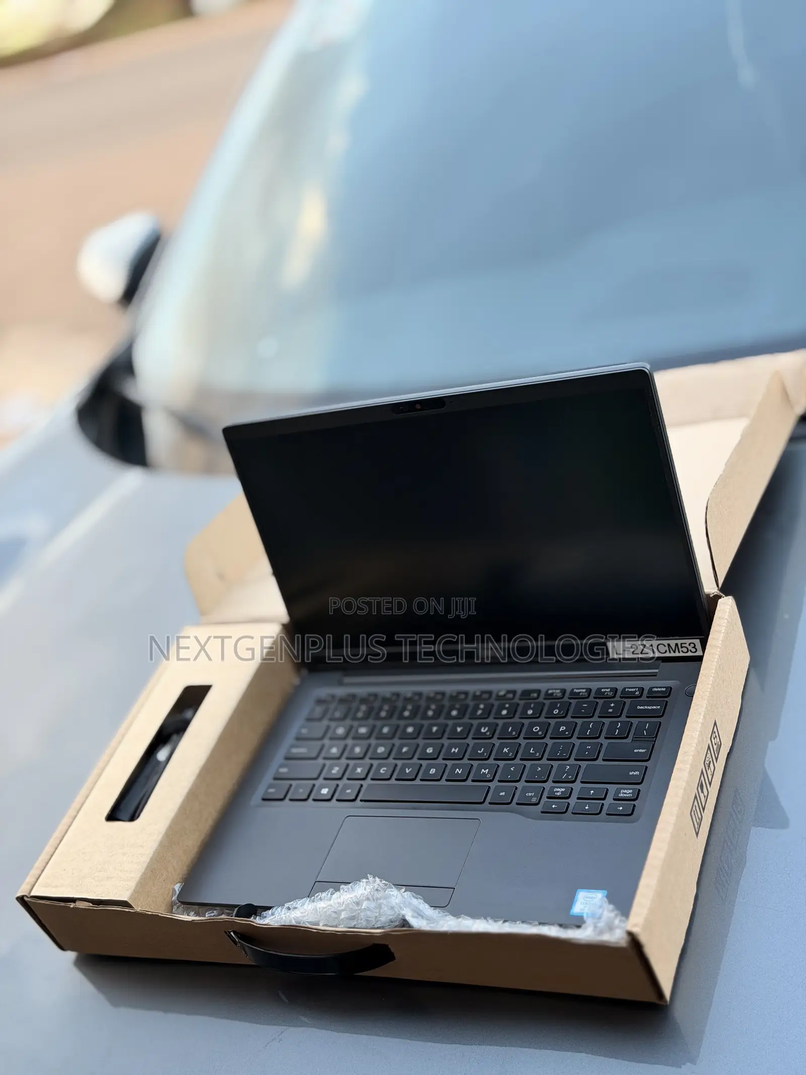 Laptop Dell Latitude 7400 8GB Intel Core i5 SSD 256GB