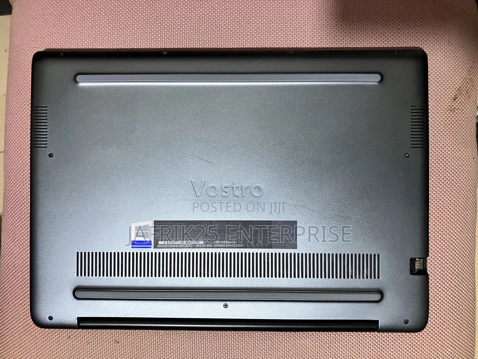 Laptop Dell Vostro 14 5481 8GB Intel Core i5 HDD+SSD 512GB