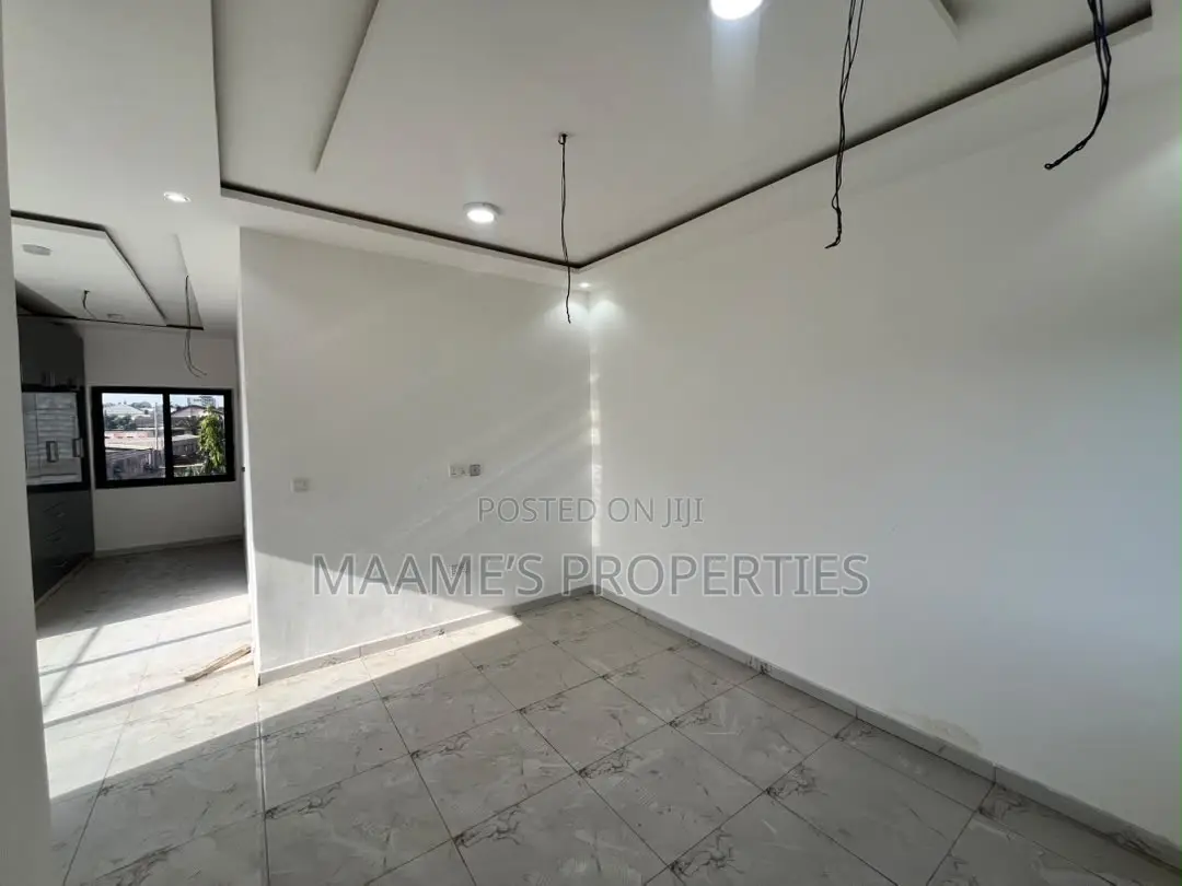 3bdrm Duplex in East Legon for rent
