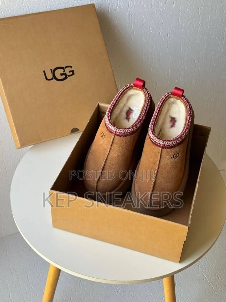 UGG Tazz II Slip-on Platform