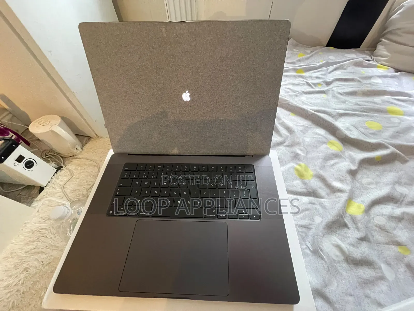 New Laptop Apple MacBook Pro 2026 M5 Max 24GB Apple M5 Pro SSD 1T