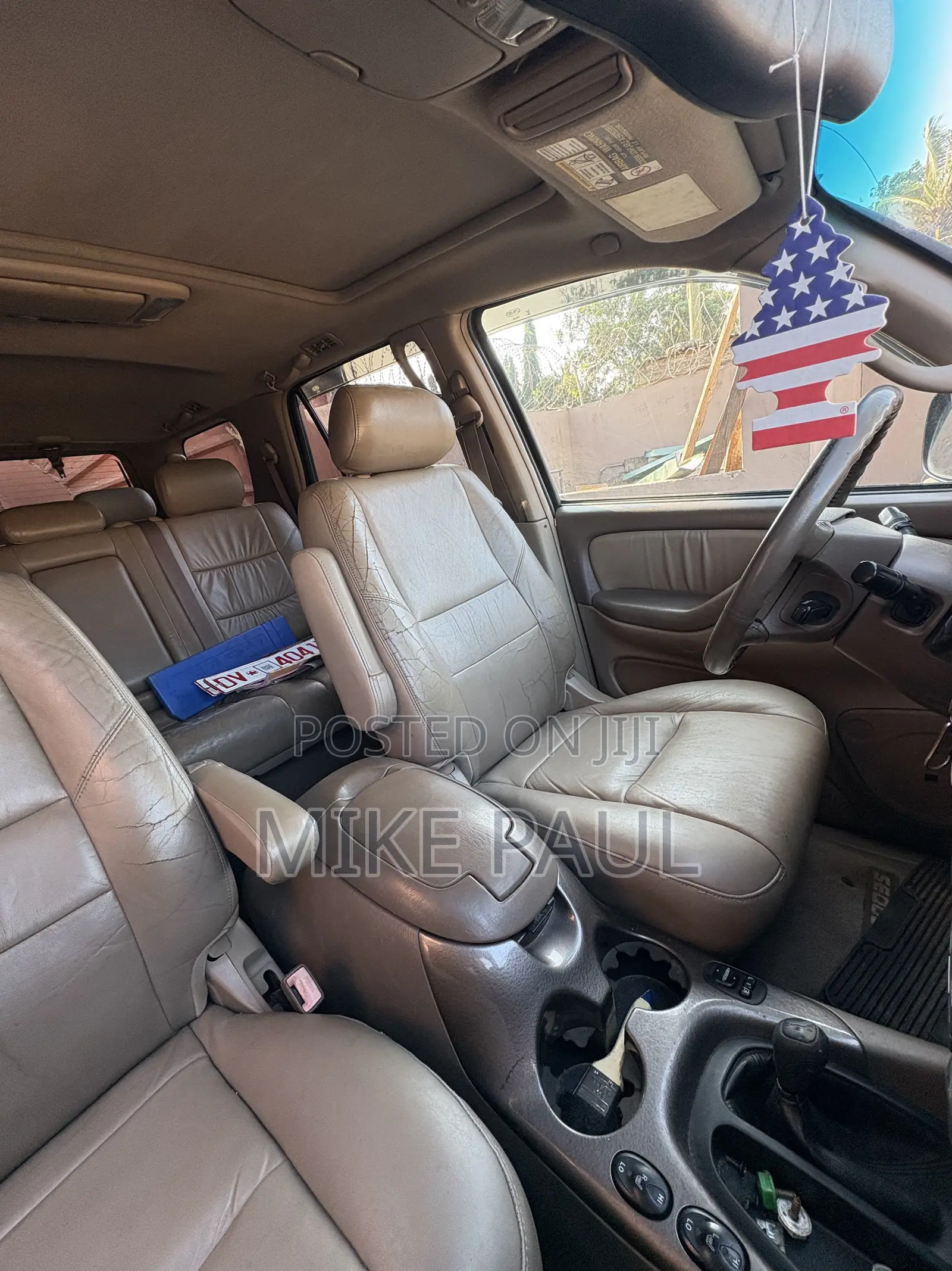 Toyota Sequoia Limited 4dr SUV (4.7L 8cyl 4A) 2004 Gray