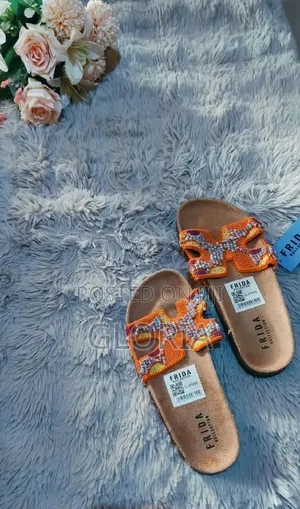 Women's Flat Slide Sandals