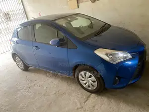 Toyota Vitz 2017 Blue