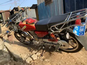 New Royal RY125 2026 Red