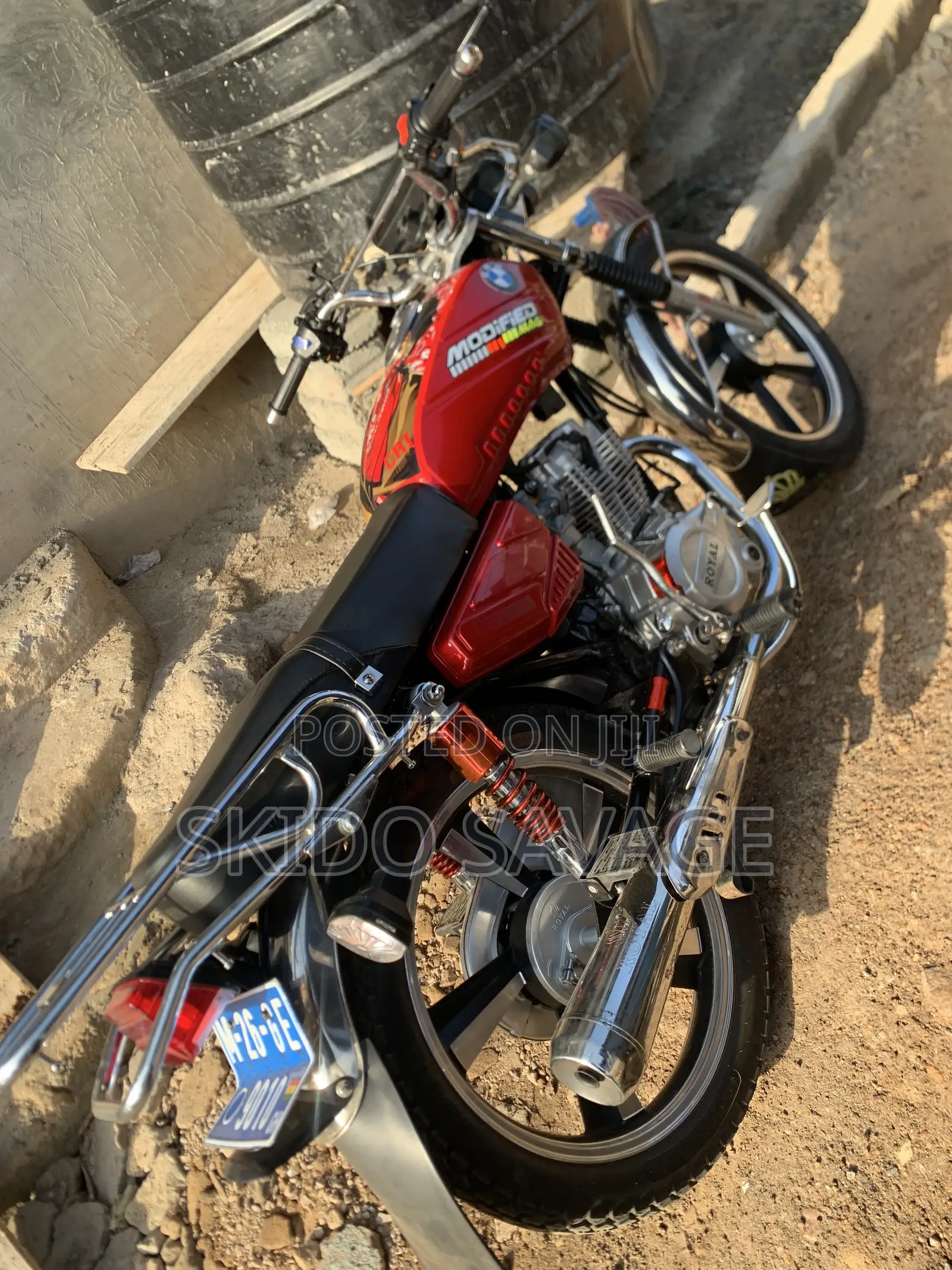 New Royal RY125 2026 Red